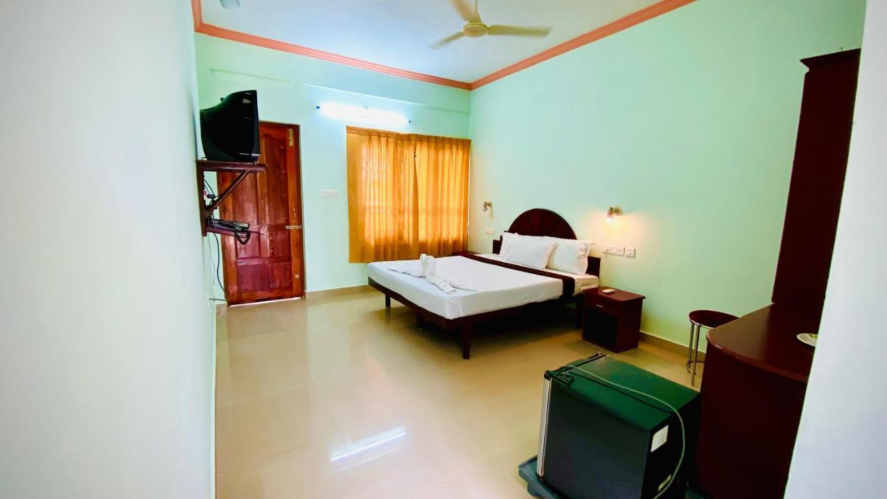Packbag Comfort Bed & Breakfast Kovalam Kültér fotó