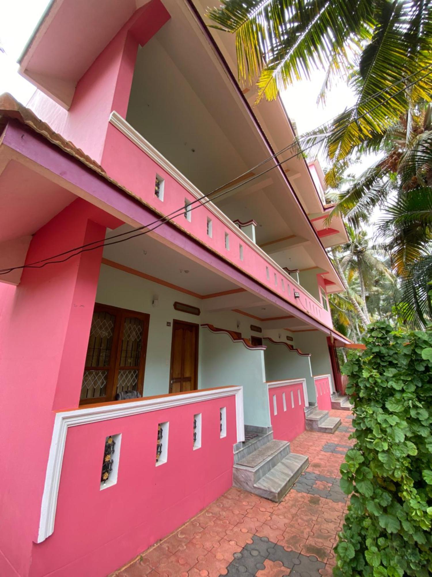Packbag Comfort Bed & Breakfast Kovalam Kültér fotó