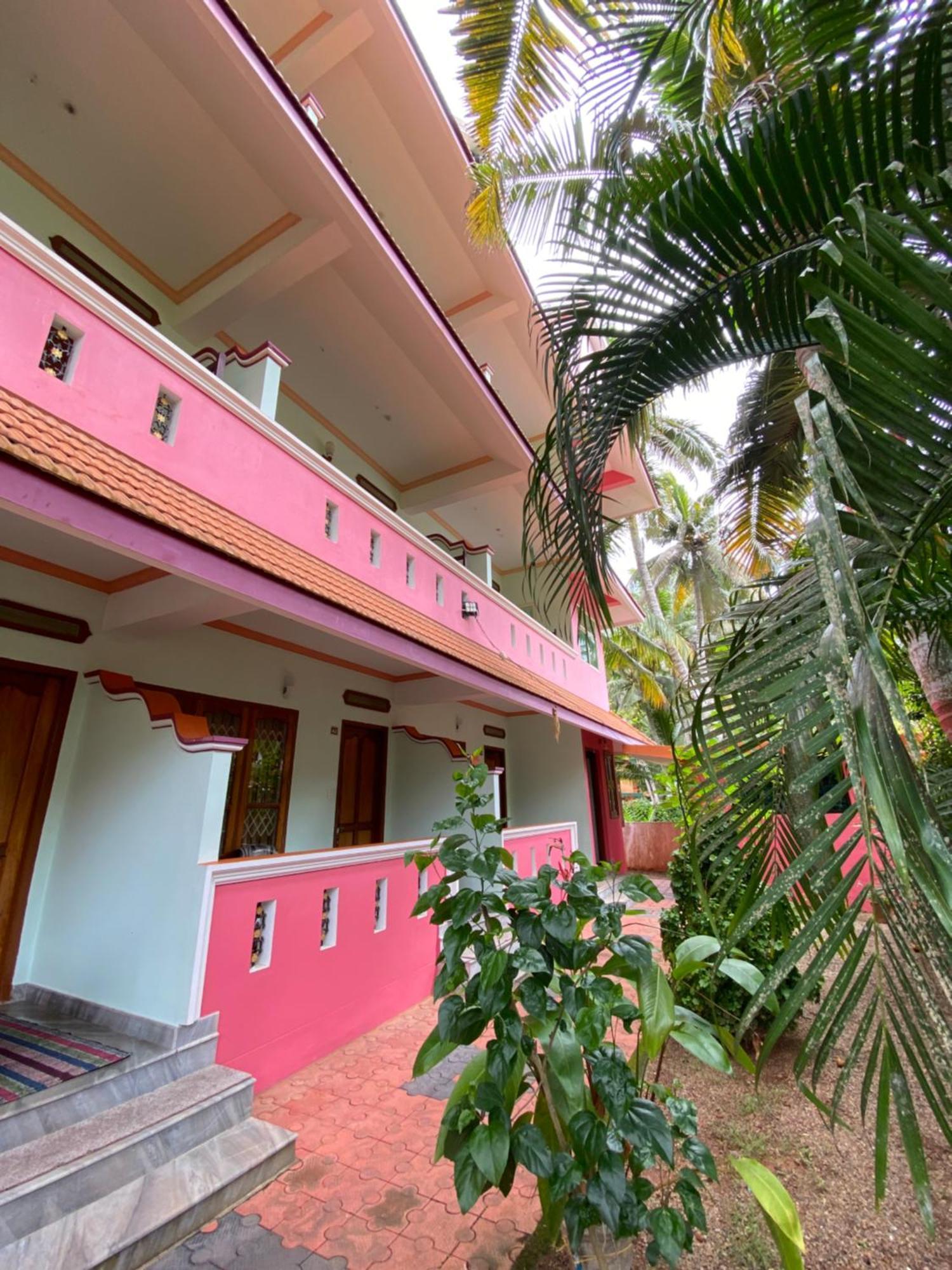 Packbag Comfort Bed & Breakfast Kovalam Kültér fotó
