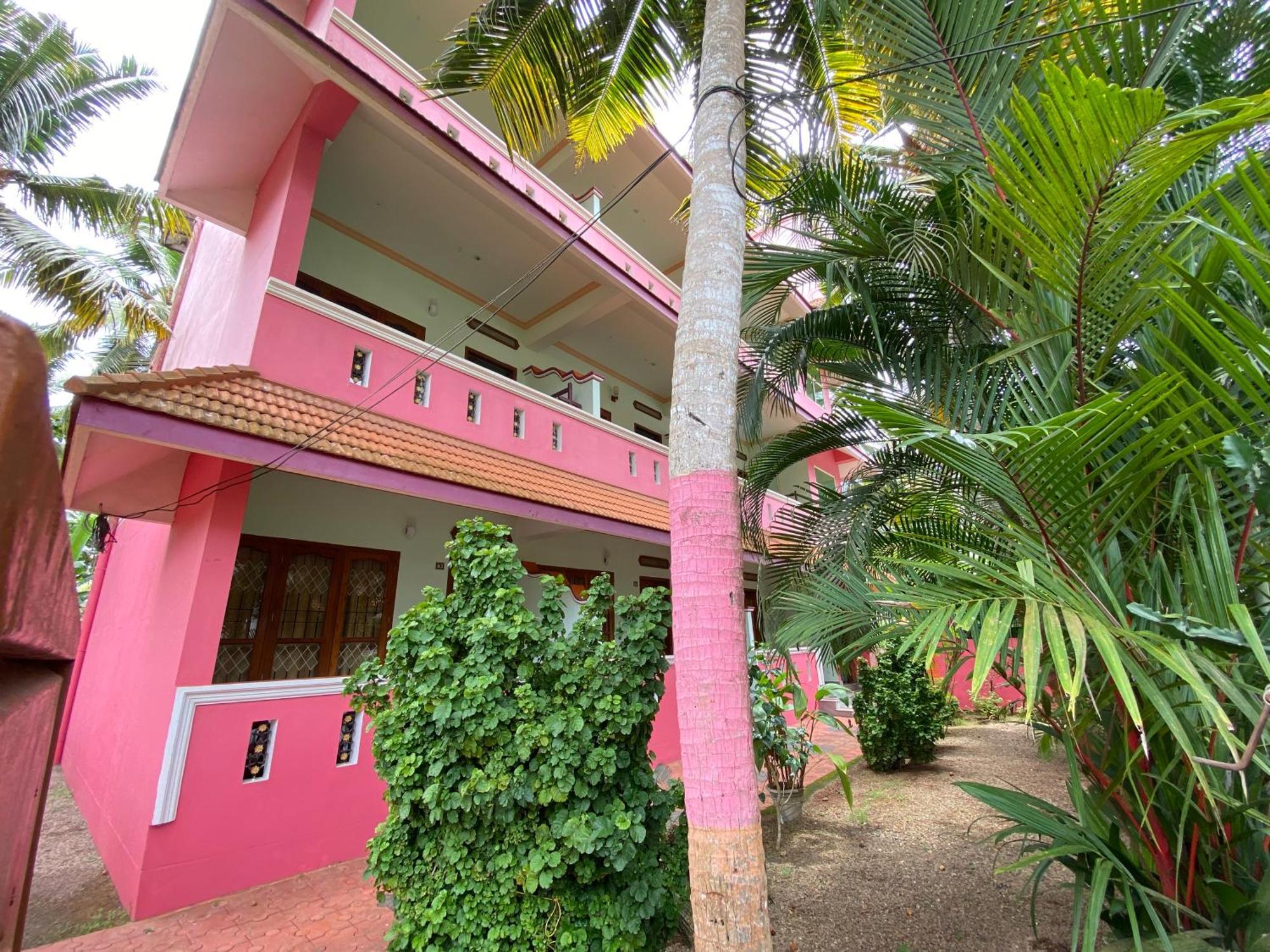 Packbag Comfort Bed & Breakfast Kovalam Kültér fotó