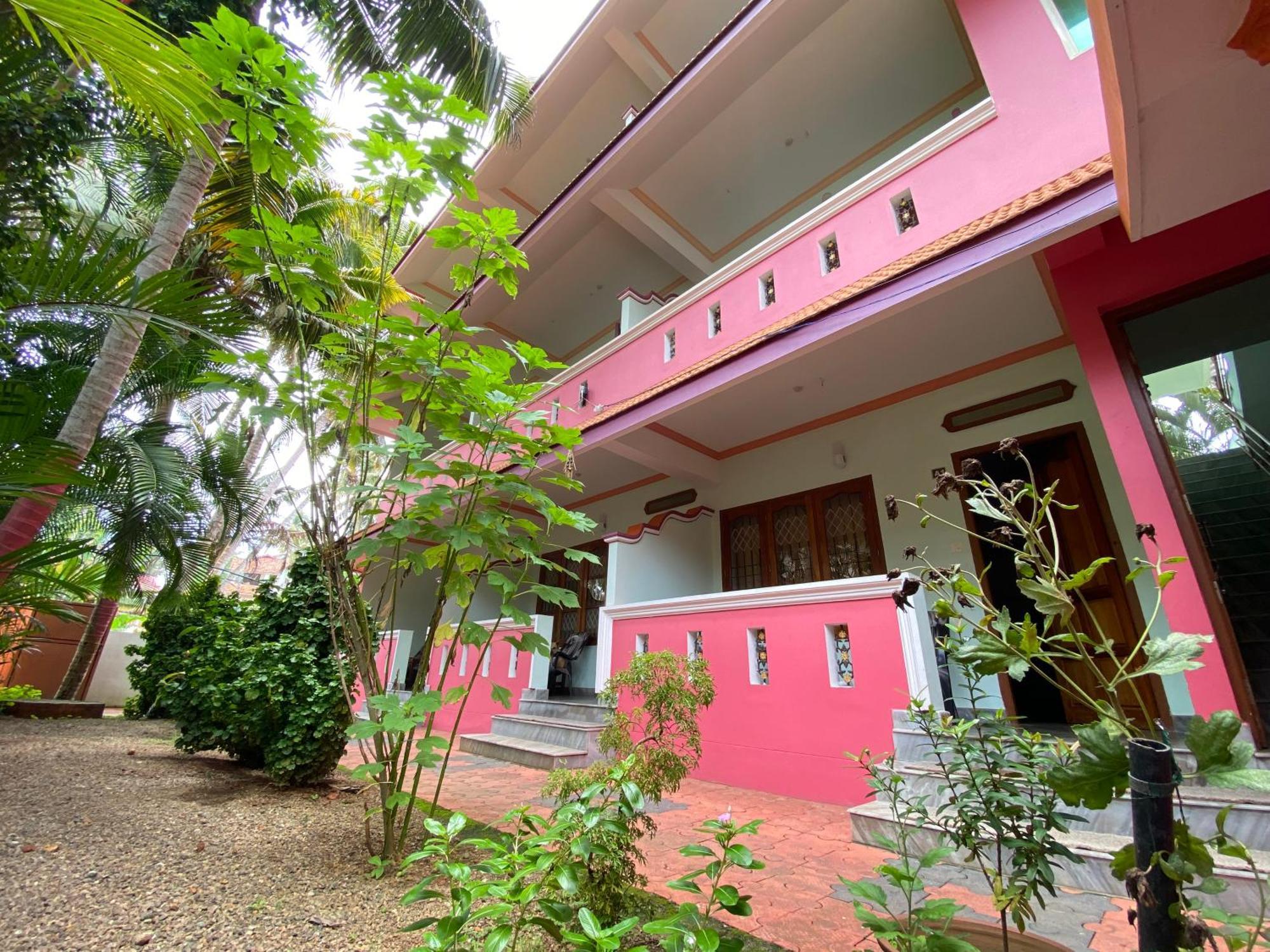 Packbag Comfort Bed & Breakfast Kovalam Kültér fotó
