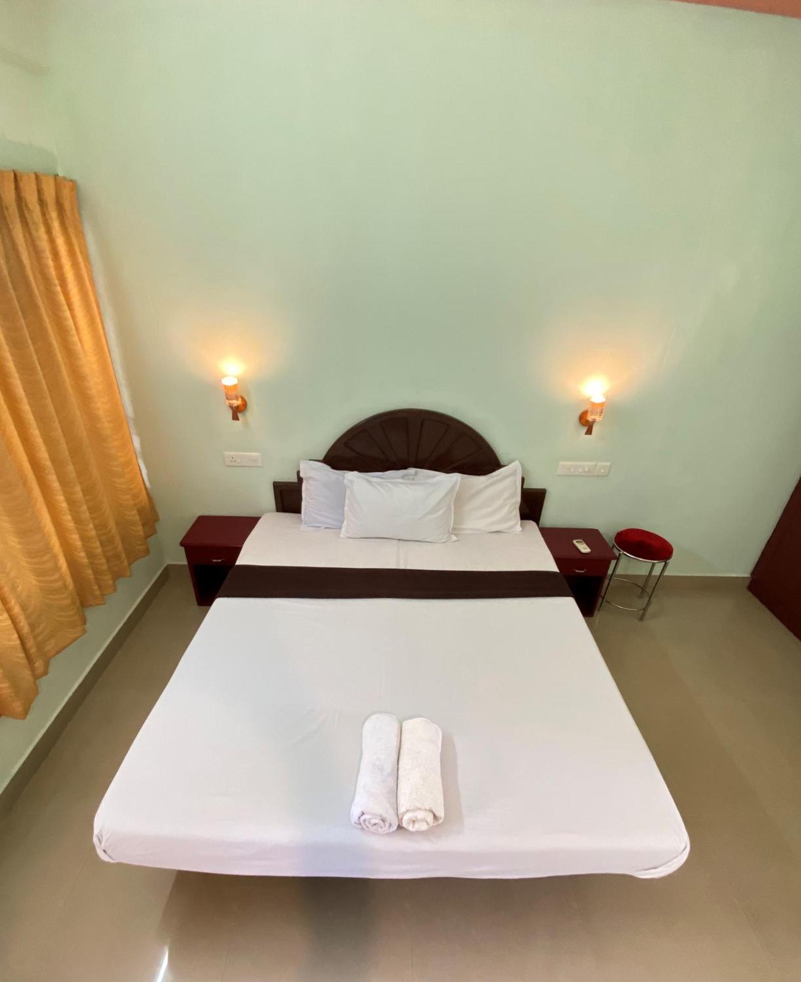 Packbag Comfort Bed & Breakfast Kovalam Kültér fotó