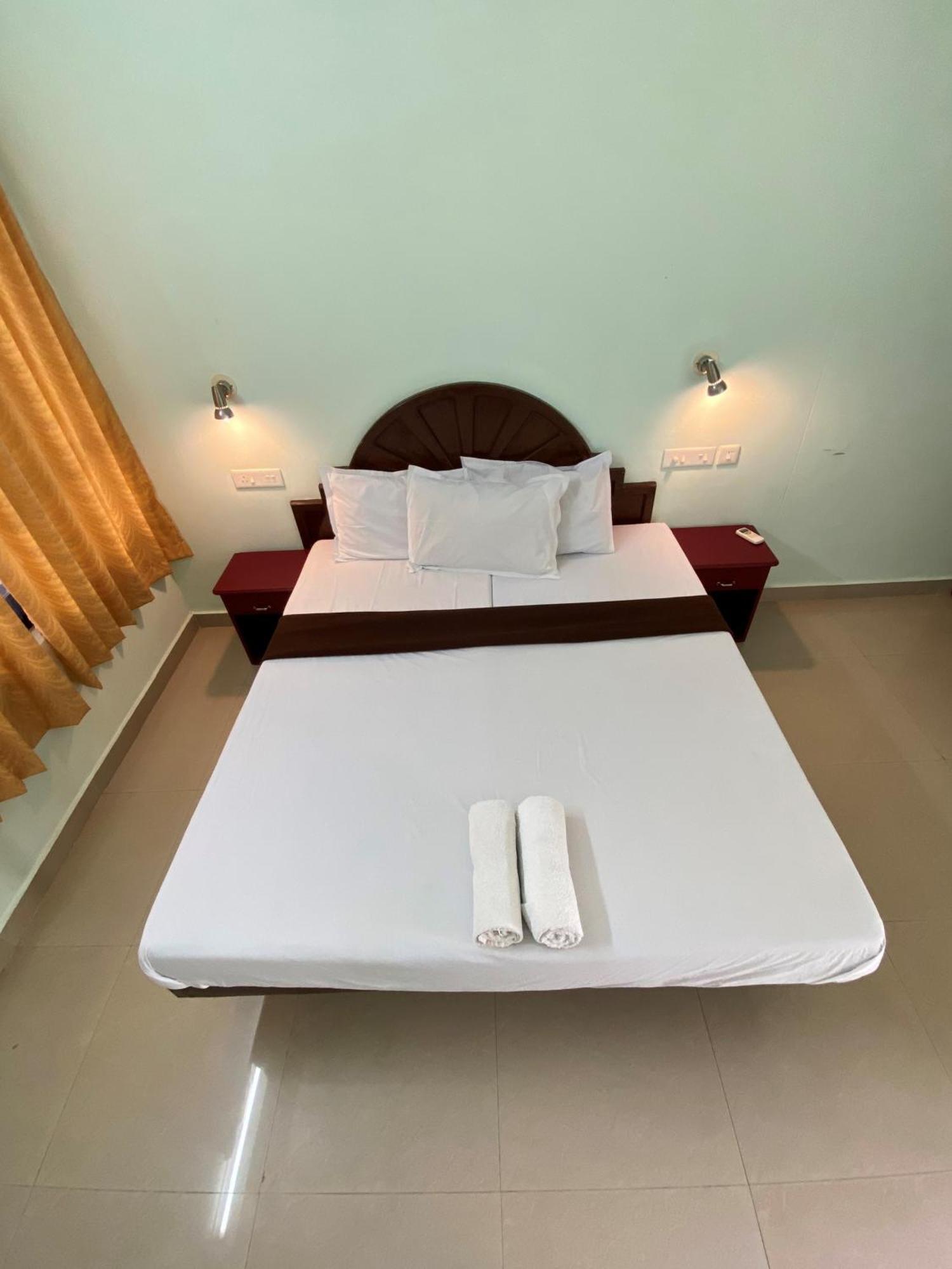 Packbag Comfort Bed & Breakfast Kovalam Kültér fotó