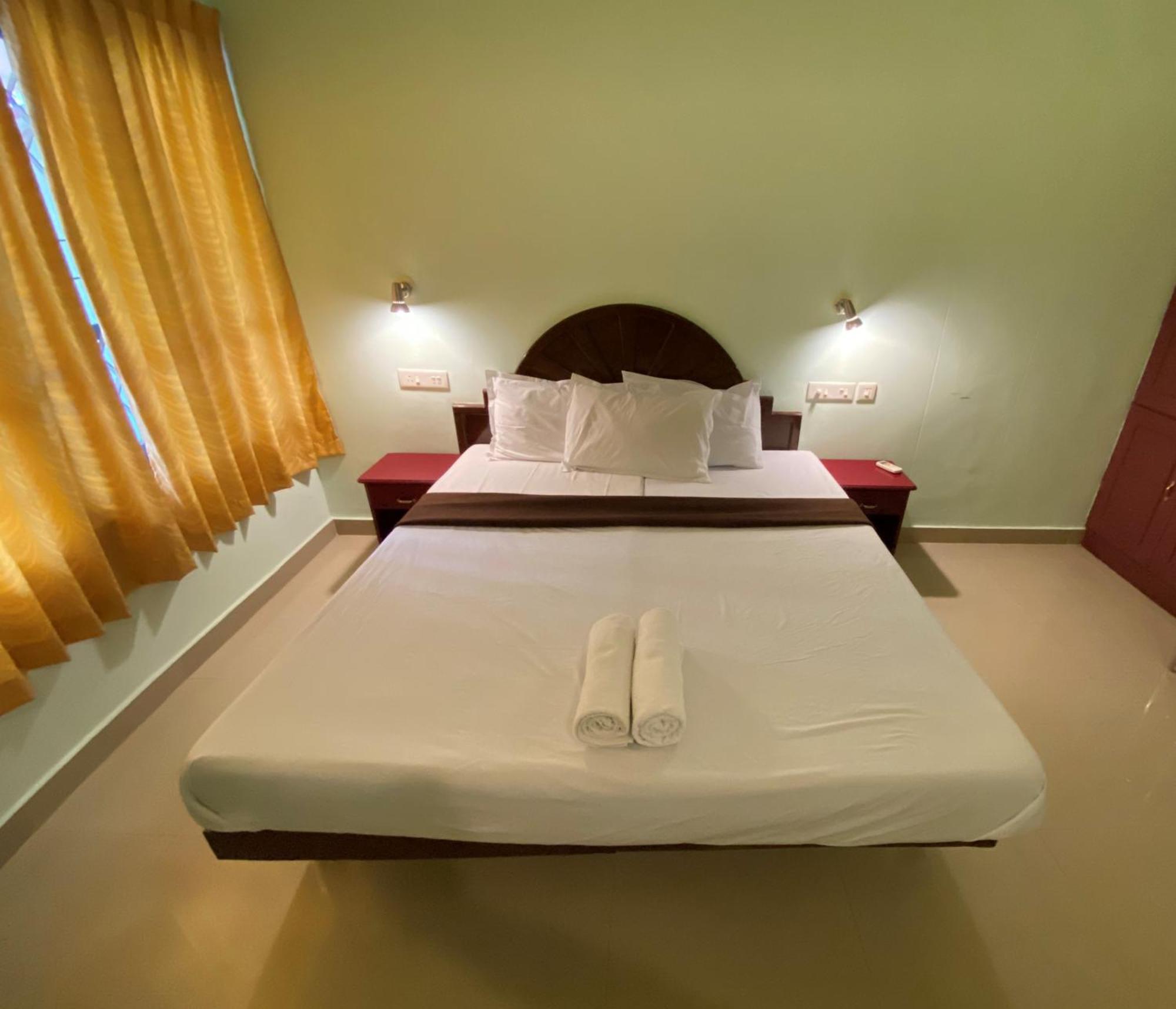 Packbag Comfort Bed & Breakfast Kovalam Kültér fotó