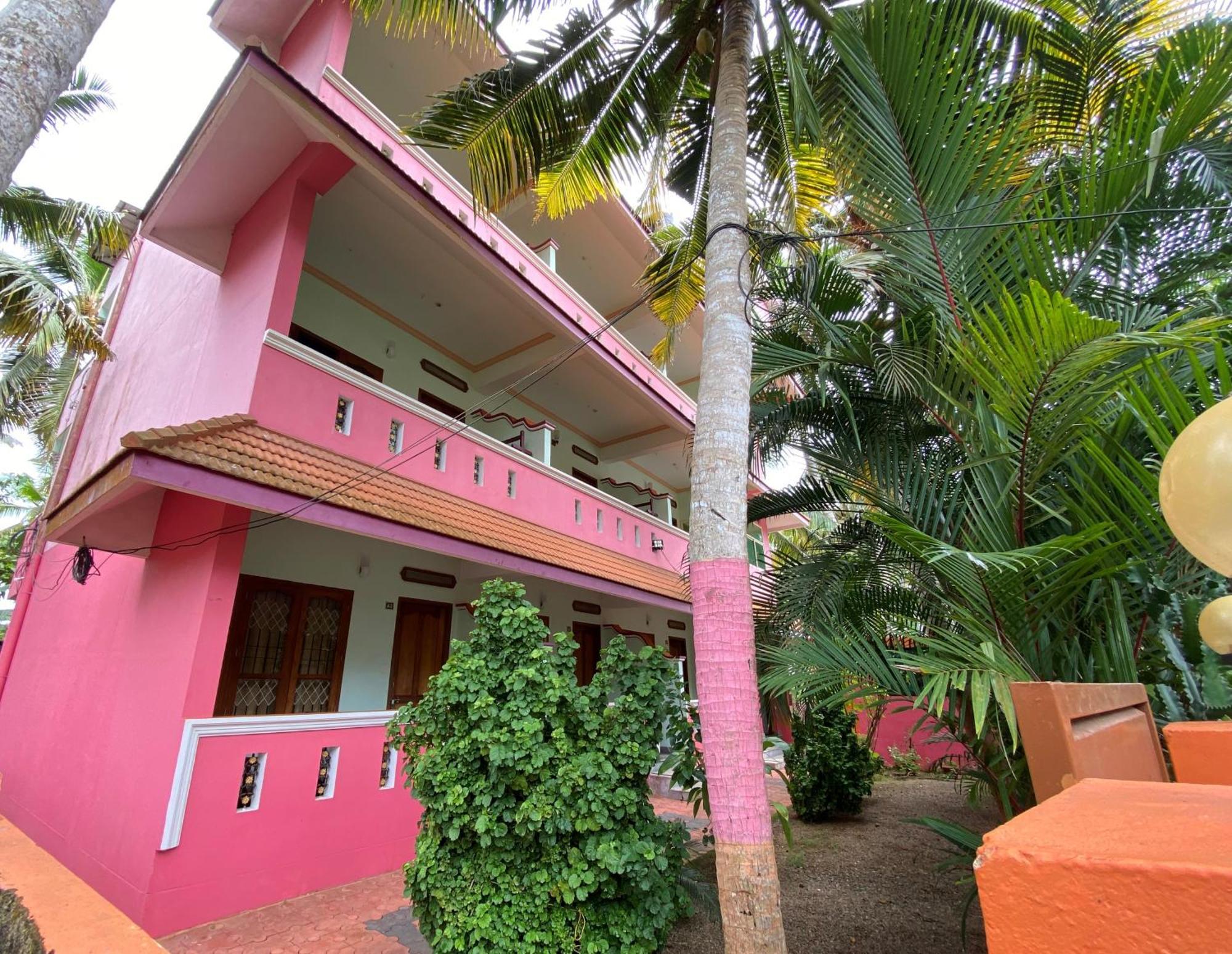 Packbag Comfort Bed & Breakfast Kovalam Kültér fotó